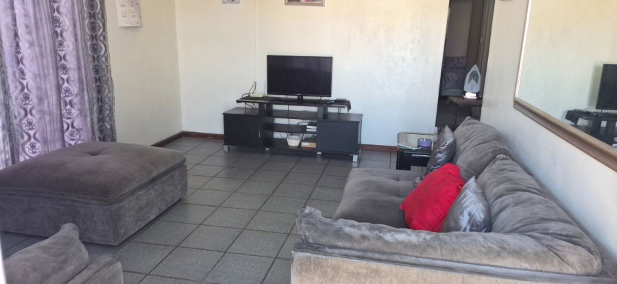 3 Bedroom Property for Sale in Clairewood Western Cape
